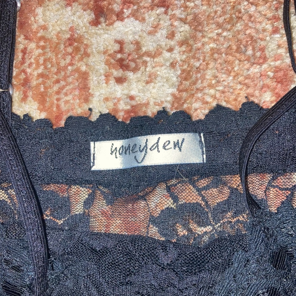 Black Floral Lace Tank Top - Picture 4 of 5